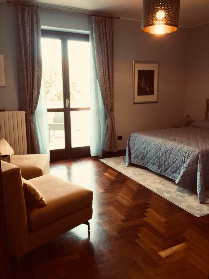 Hotel Sentirsi a casa Portacomaro Esterno foto